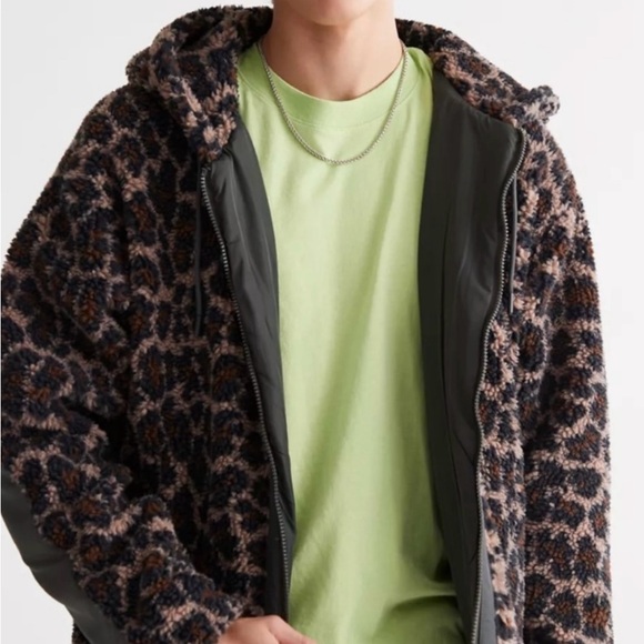 Urban Outfitters Leopard Print Teddy Jacket - Picture 1 of 6